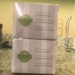 2-25 Watt Scentsy Bulbs